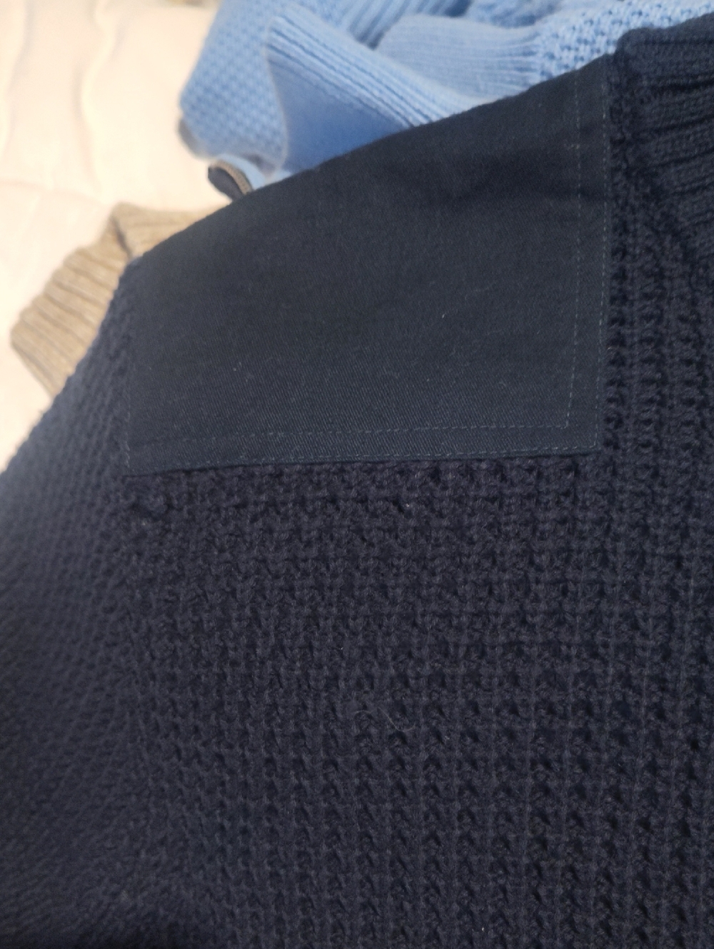 Sweater - Picture 6 of 6
